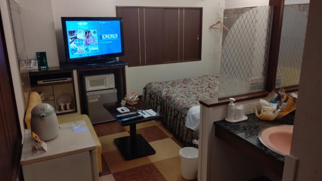 インパル21(小山市/ラブホテル)の写真『401号室、お部屋全景①』by Sparkle