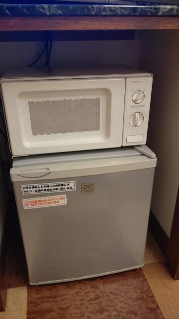 インパル21(小山市/ラブホテル)の写真『401号室、電子レンジ、持ち込み用冷蔵庫』by Sparkle