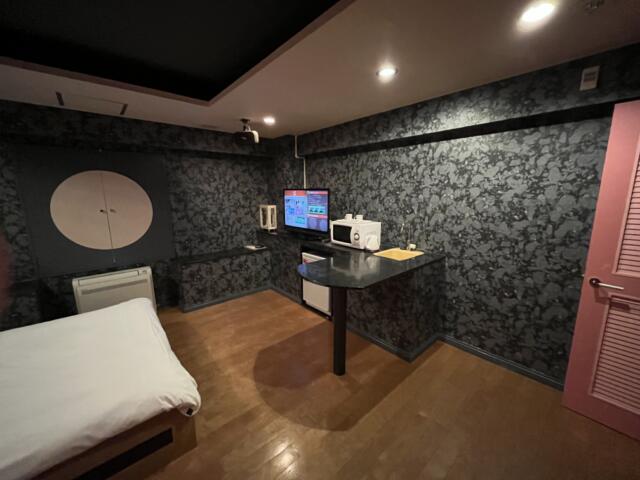 HOTEL セリーズ(江戸川区/ラブホテル)の写真『201号室 ベッドルーム』by Infield fly