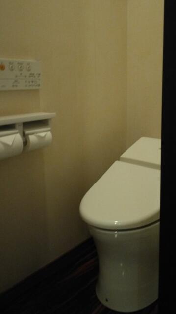 HOTEL UNO(ウノ)(川口市/ラブホテル)の写真『502号室 トイレ』by _Yama