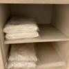 AILEAN DONAN（アイリーンドナン）町田店(相模原市/ラブホテル)の写真『205号室　洗面台下にバスタオルなど　すべて個別包装になっています。』by ワーカー