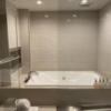 ホテルヴィクトリアコート関内(横浜市中区/ラブホテル)の写真『401号室　浴室』by 凹○コテッ