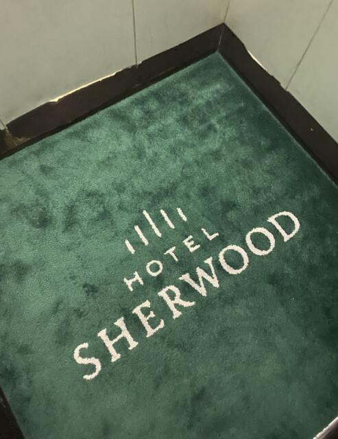 HOTEL SHERWOOD（シャーウッド）(台東区/ラブホテル)の写真『エレベーターのマット』by たんげ8008