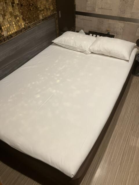 池袋セントラルホテル(豊島区/ラブホテル)の写真『417号室　ベッド②』by hireidenton