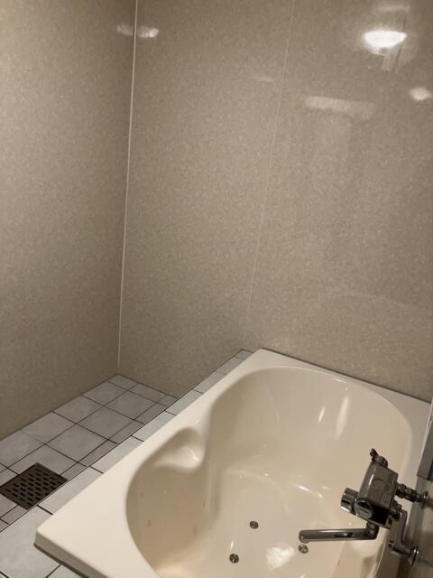 HOTEL GRANDE(川口市/ラブホテル)の写真『206号室 浴室（２）』by サトナカ