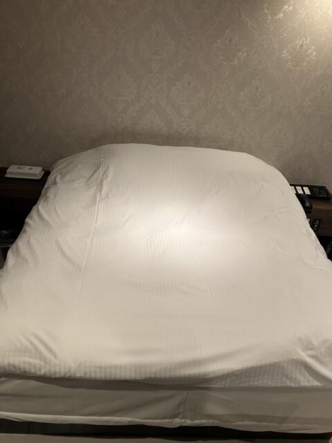 HOTEL GRANDE(川口市/ラブホテル)の写真『206号室（５）ベッド全開・足側から』by サトナカ