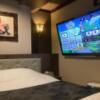 HOTEL Balibali ANNEX（バリバリアネックス）(品川区/ラブホテル)の写真『606号室 ソファから見た室内』by ACB48