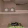 ハイパー(大阪市/ラブホテル)の写真『403号室、持ち込み用冷蔵庫の中身(無料飲料水とスナック菓子)』by Sparkle