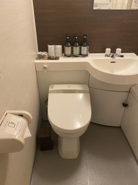 池袋グランドホテル(豊島区/ラブホテル)の写真『903号室　トイレ』by たんげ8008