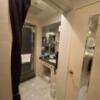 HOTEL STELLATE(ステラート)(新宿区/ラブホテル)の写真『401号室、洗面所、奥は風呂』by トマトなす