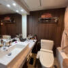 バリアンリゾート横浜店(横浜市中区/ラブホテル)の写真『507号室　浴室（ユニットバス）全景』by INA69