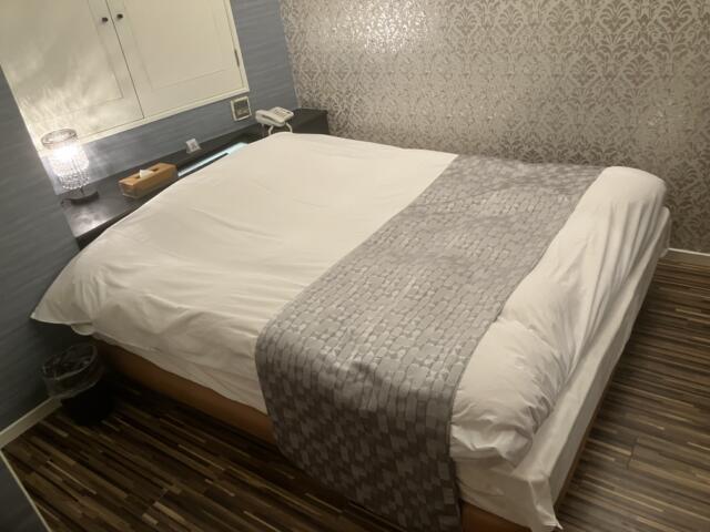 HOTEL CORE 池袋(豊島区/ラブホテル)の写真『506号室　ベッド②』by hireidenton
