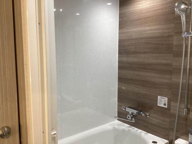 HOTEL DIAMOND（ダイヤモンド）(渋谷区/ラブホテル)の写真『803号室 浴室』by ACB48