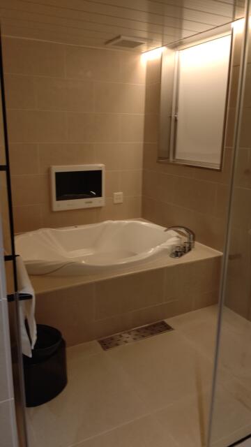 ホテルLALA33(豊島区/ラブホテル)の写真『VIP 3F室、浴室』by Sparkle