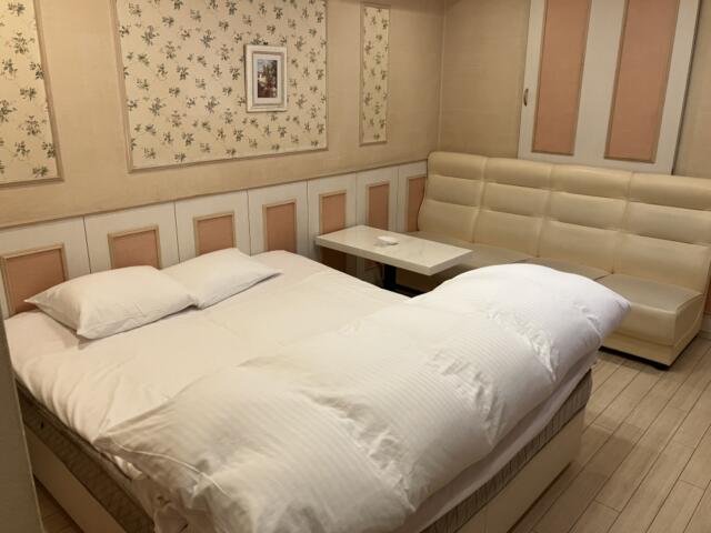 ホテル デッサン・ドゥ・フルール(大阪市/ラブホテル)の写真『301号室』by 92魔