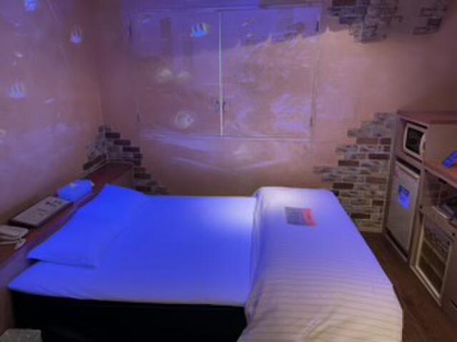ホテル アテネ(柏市/ラブホテル)の写真『612号室　ベッド』by エロの軍師