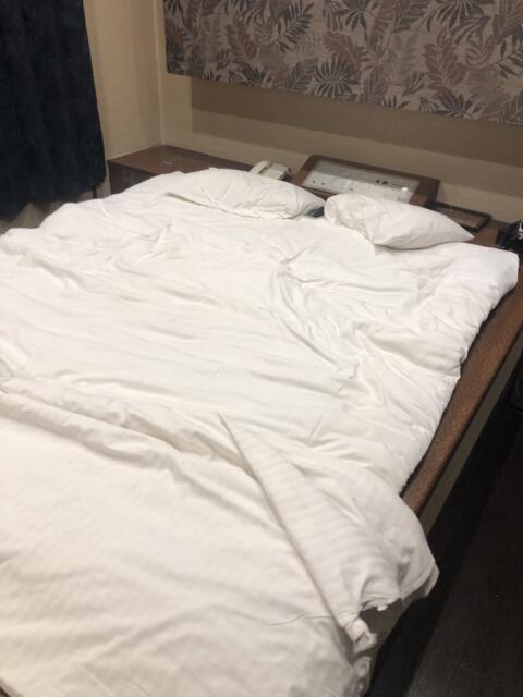 HOTEL REXIO（レクシオ）(大阪市/ラブホテル)の写真『308号室のベッド』by カサノヴァTソプラノ