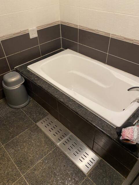 HOTEL ZEBRA（ゼブラ)(豊島区/ラブホテル)の写真『301号室(浴室左手前から)』by こねほ