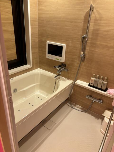 ホテル SWEETS(台東区/ラブホテル)の写真『502号室　浴室』by たんげ8008