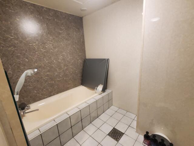 HOTEL GRANDE(川口市/ラブホテル)の写真『501号室　バスルーム』by suisui
