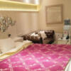 HOTEL GRANSKY（グランスカイ）(墨田区/ラブホテル)の写真『801号室 ベッド周辺（５）』by 午前３時のティッシュタイム