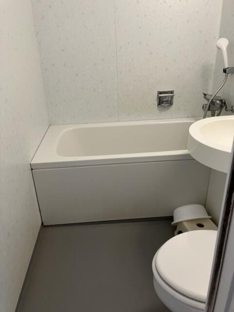 菊水(立川市/ラブホテル)の写真『305号室の浴室』by 武ノ士