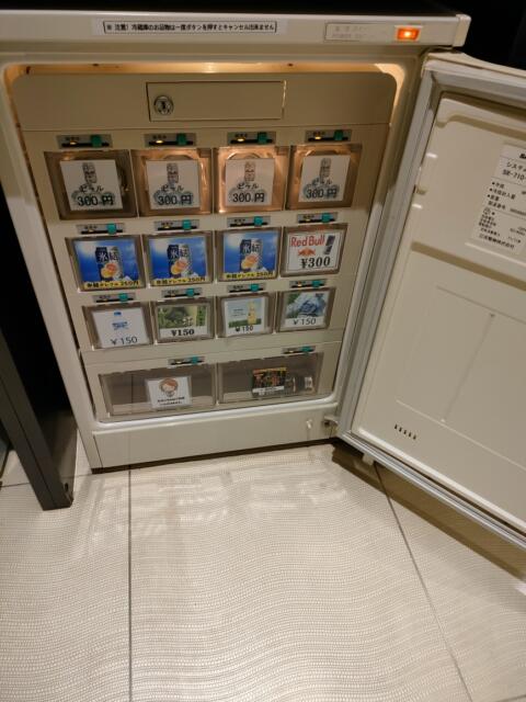 ホテル エリアス(豊島区/ラブホテル)の写真『102　室内販売機』by ゆかるん