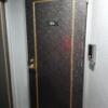 池袋セントラルホテル(豊島区/ラブホテル)の写真『２１３号室　ドア　インターホン』by 上戸 信二
