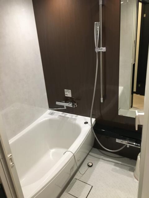 HOTEL AMORE（アモーレ）(渋谷区/ラブホテル)の写真『204号室　バスルーム』by ちげ