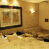 HOTEL RAY FIELD(墨田区/ラブホテル)の写真『602号室 ベッド周辺（４）』by 午前３時のティッシュタイム
