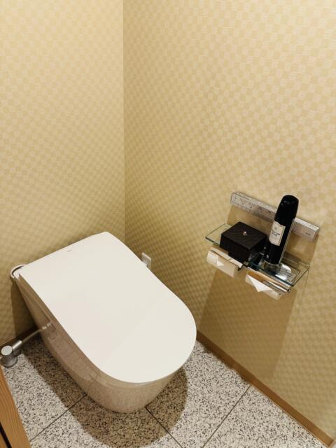 HOTEL P’s resort(豊島区/ラブホテル)の写真『703号室のトイレ』by miffy.GTI