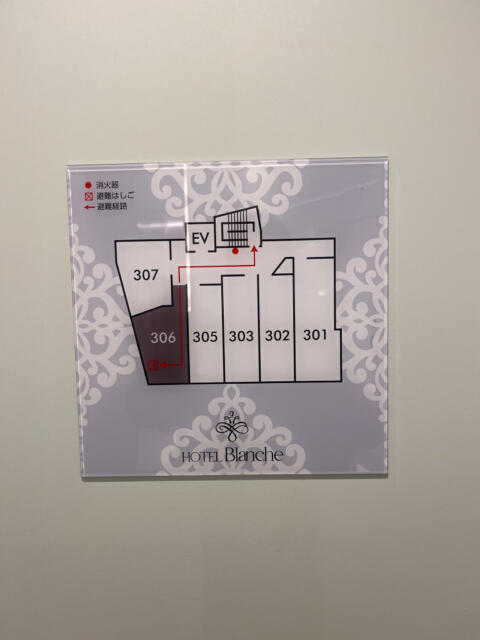 HOTEL Blanche（ブランシュ）(渋谷区/ラブホテル)の写真『306号室　避難経路図』by INA69