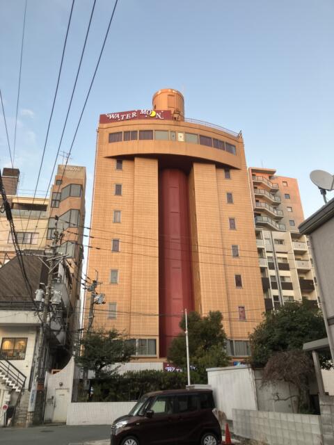 ウォータームーン(熊本市/ラブホテル)の写真『昼の外観』by hireidenton