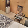 HOTEL IF（イフ）(渋谷区/ラブホテル)の写真『305号室 ベッド周辺（２）』by 午前３時のティッシュタイム
