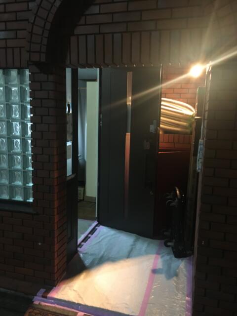 AKARENGA HOUSE（レンタルルーム）(荒川区/ラブホテル)の写真『外観』by ちげ