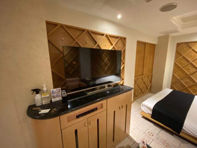 HOTEL STELLATE(ステラート)(新宿区/ラブホテル)の写真『205号室　テレビ』by トマトなす