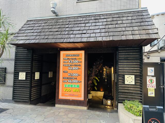 Asian P-Door(アジアンピードア)(台東区/ラブホテル)の写真『出入口』by miffy.GTI