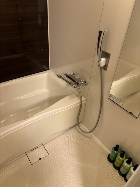 WEST ONE（ウエストワン）(豊島区/ラブホテル)の写真『501号室　浴室』by たんげ8008