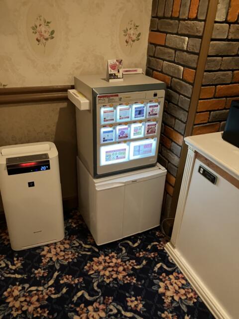 HOTEL ZIP'S(川口市/ラブホテル)の写真『302号室 備品（2）』by サトナカ