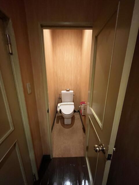 ア・プレスト(浜松市/ラブホテル)の写真『34号室　トイレ』by ま〜も〜る〜