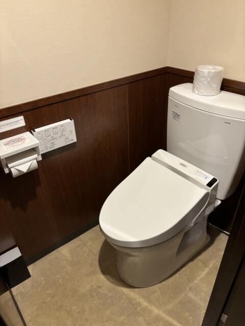 池袋セントラルホテル(豊島区/ラブホテル)の写真『405号室　トイレ』by たんげ8008
