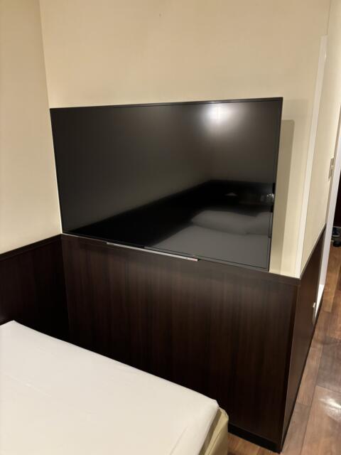 池袋セントラルホテル(豊島区/ラブホテル)の写真『405号室　TV』by たんげ8008