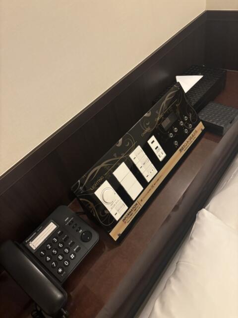 池袋セントラルホテル(豊島区/ラブホテル)の写真『405号室　ベッド操作パネル』by たんげ8008