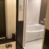 HOTEL AMORE（アモーレ）(渋谷区/ラブホテル)の写真『205号室 お部屋から見た浴室』by ACB48