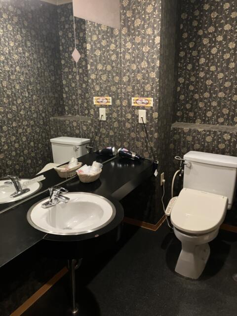 カサ・デル・アモール(堺市堺区/ラブホテル)の写真『302号室 トイレと玄関がシームレスなのは初めて見た』by 92魔