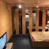 キャメルイン(立川市/ラブホテル)の写真『413号室　ベッドとテレビ、壁は鏡張り』by ワーカー