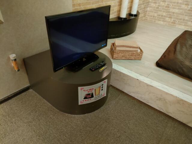 HOTEL CRX（クルクス）(札幌市中央区/ラブホテル)の写真『803　アダルト放送はあるがオンデマンドテレビはありません』by ゆかるん