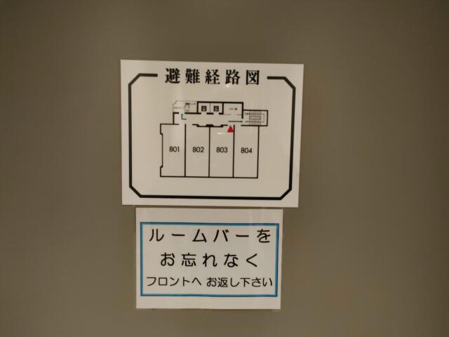 HOTEL CRX（クルクス）(札幌市中央区/ラブホテル)の写真『803号室　避難経路図』by ゆかるん