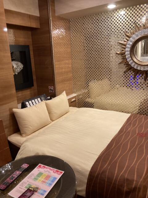 HOTEL GERBERA(ガーベラ)(豊島区/ラブホテル)の写真『502号室ベッド』by yamasada5
