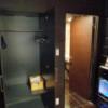 HOTEL The SCENE(ザ シーン）(横浜市港北区/ラブホテル)の写真『805号室、洋服入れと奥のスペースへ。(24,3)』by キジ